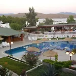 Bronze Hotel 3*
