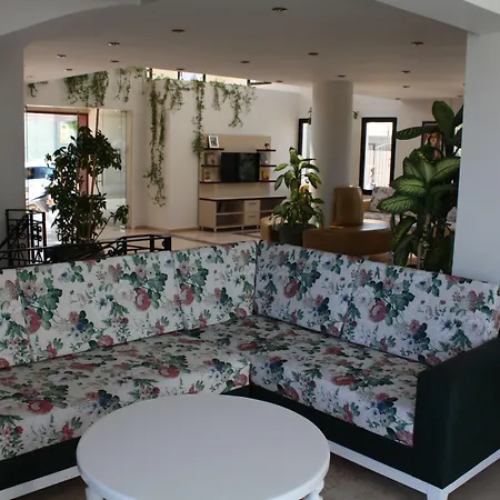 Bronze 3* בודרום