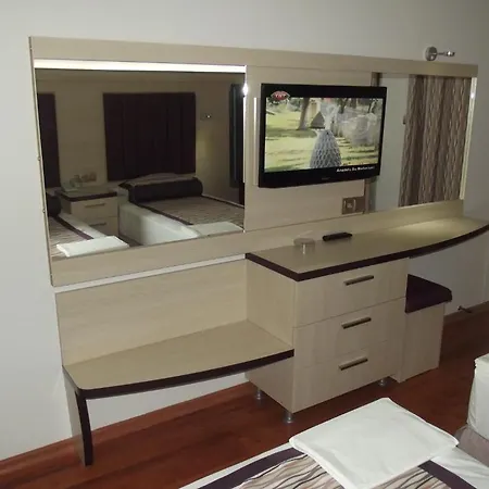 Bronze 3* בודרום