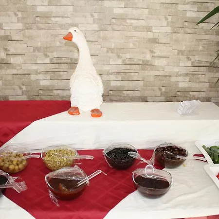 برونز غومْبيت