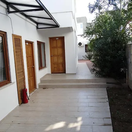 Bronze 3* בודרום